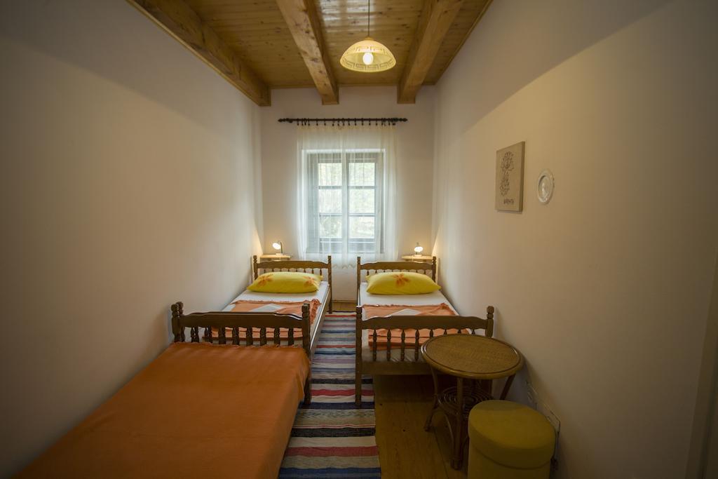 Rooms Roza Slunj Oda fotoğraf
